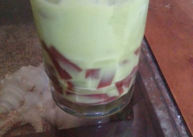 Resep Jus alpukat puding yummy yang Bisa Manjain Lidah