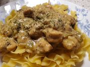 A picture of chicken stroganoff