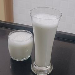 A picture of Banana Cashew Lassi | Elder-Friendly Creamy Yogurt Drink.