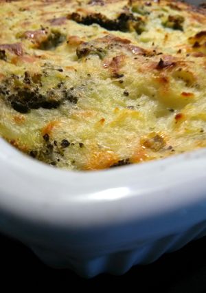 A picture of twice baked potatoes casserole.