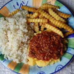 A picture of Polenta with Ground Beef.