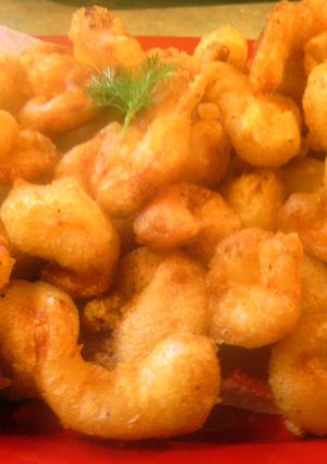 A picture of beer batter shrimp.