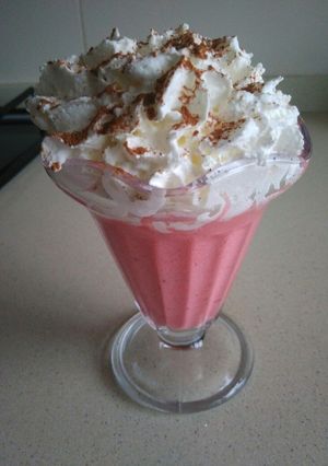 Una foto de Copa de crema de fresas