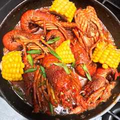 Lobster Saus Asam Manis Pedas রেসিপির প্রধান ছবি