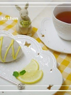 A picture of Lemon Cake.