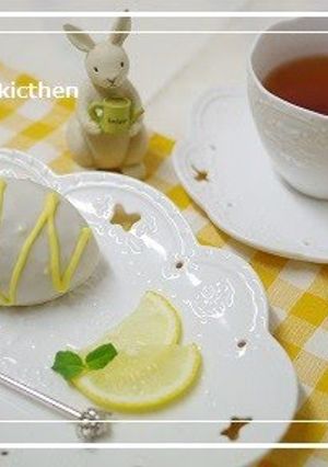A picture of Lemon Cake.