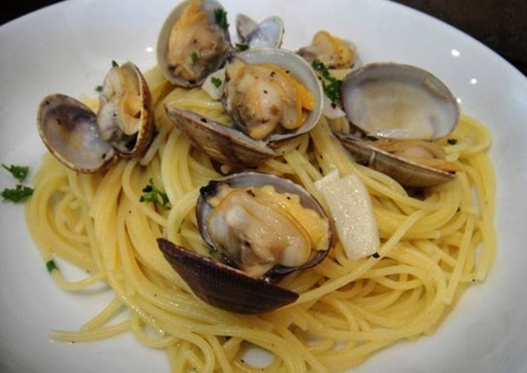 Simple Way to Make Favorite Vongole Bianco - Clam Pasta