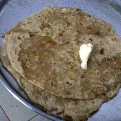 A picture of aloo parathas.