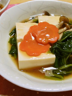 A picture of Silken Tofu with Thick Ankake Sauce.