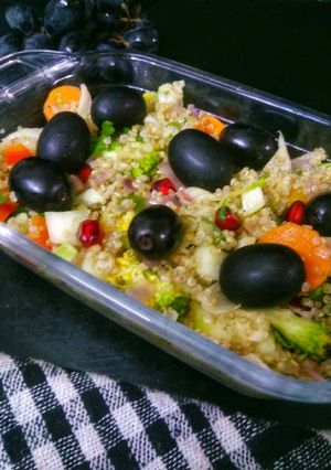 A picture of Quinoa Salad.