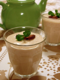 A picture of Easy and Fluffy Black Tea Mousse.