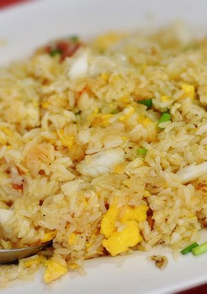 รูปของ ข้าวผัดเกลือ ปู ไข่