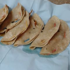 A picture of Chicken tacos.