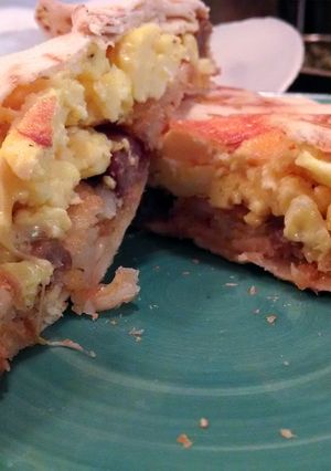 A picture of Crunch Wrap.