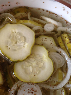 A picture of Refrigerator Pickles.