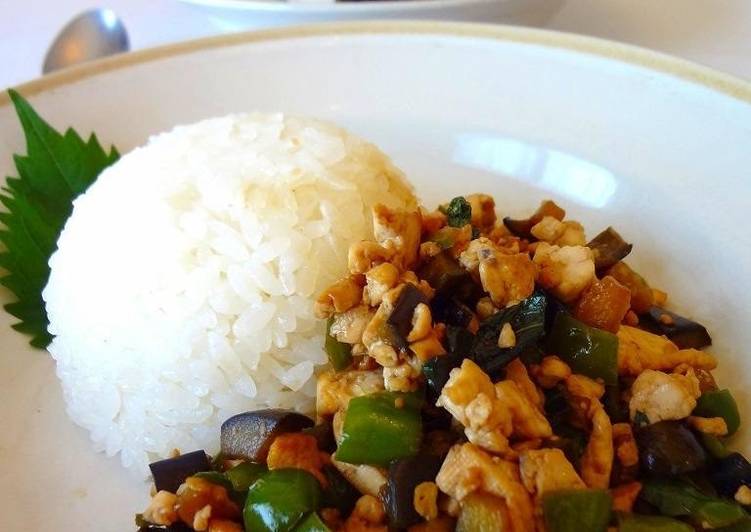 Recipe of Favorite Vegan (Meat-Free, Low Calorie) Ga Prao