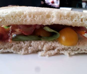 Update, Cooking Recipe Bacon and Basil Sandwich with Goat Cheese Brie and Golden Tomatoes Home Style