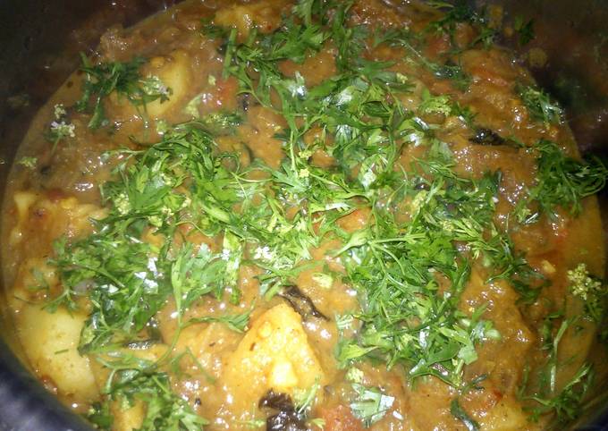 Steps to Prepare Perfect spicy potato curry