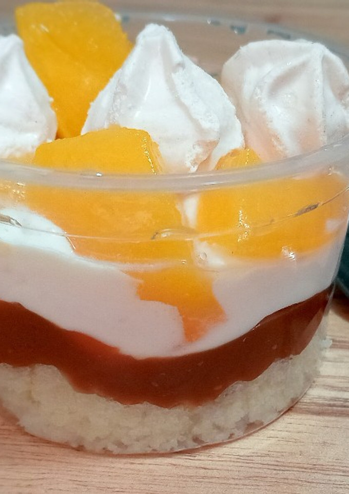 Una foto de Postre Chajá en vasos
