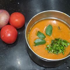 A picture of Tomato kurma.