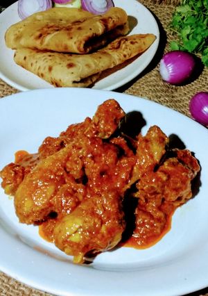 নবাবী চিকেন (Nawbabi chicken recipe in Bengali) রেসিপির প্রধান ছবি