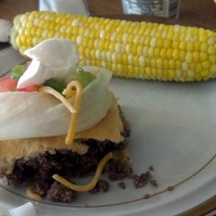 A picture of kid friendly sloppy joe/taco bake.