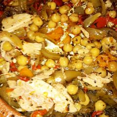 A picture of Chicken with chick peas.