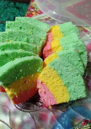 Foto resep Bolu pelangi kukus