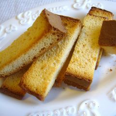 A picture of Castella Cake Rusk.