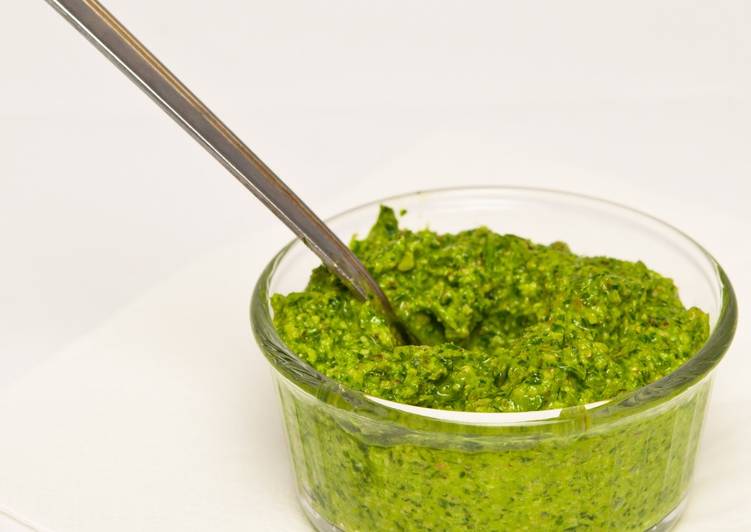 How to Make Quick Homemade Pesto Genovese