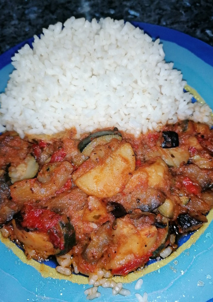 Una foto de Pisto con arroz