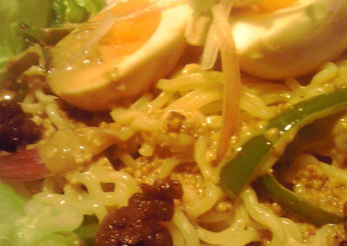 Ramen Salad with Sesame Dressing at Home