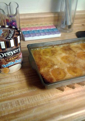 A picture of Amazing Peach Cobbler.