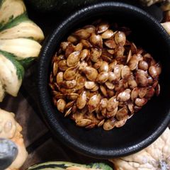 A picture of Sweet Toasted Acorn ( Winter ) Squash Seeds.
