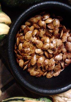 A picture of Sweet Toasted Acorn ( Winter ) Squash Seeds.