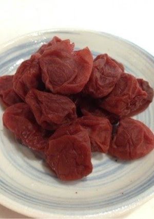 A picture of Subtly Sweet Semi-Dried Umeboshi.