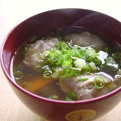A picture of Kenchin Soup with Fluffy Tsumire (Fish Meatballs).