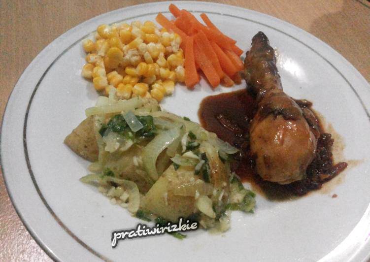 Bagaimana Menyiapkan Sauté Potatoes with Chicken Sauce / Kentang Tumis Ayam Kecap (Diet Serat), Enak