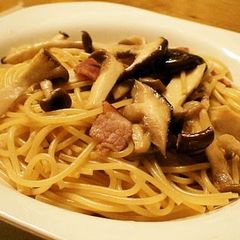 A Family Favorite! Mushroom Pasta A picture of A Family Favorite! Mushroom Pasta.