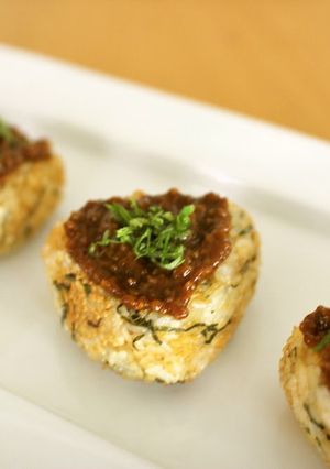 A picture of Super Easy! Soy Sauce Malt and Shiso Yaki-Onigiri (Grilled Rice Balls).