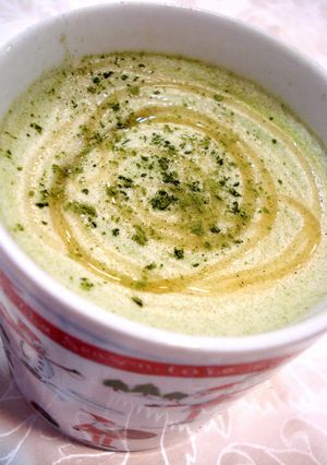 A picture of Calcium-packed Rich Matcha Latte.