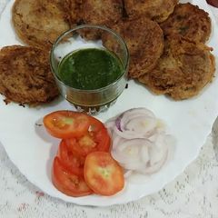 A picture of Chana dal shami kababs.