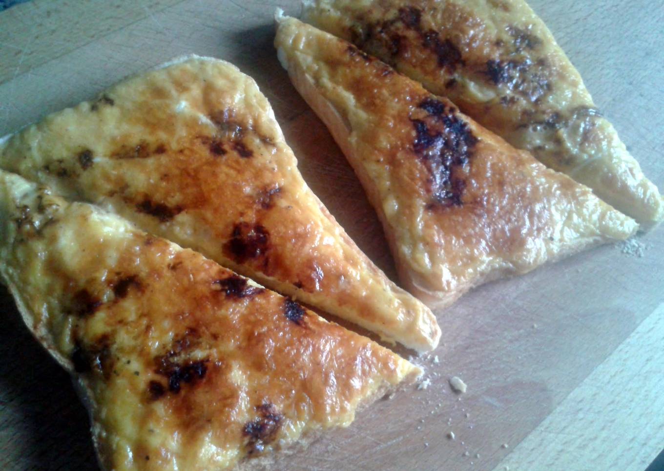 Welsh Rarebit (aka Welsh Rabbit)