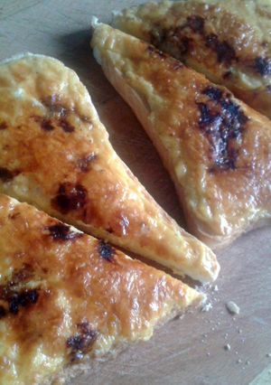 A picture of Welsh Rarebit (aka Welsh Rabbit).