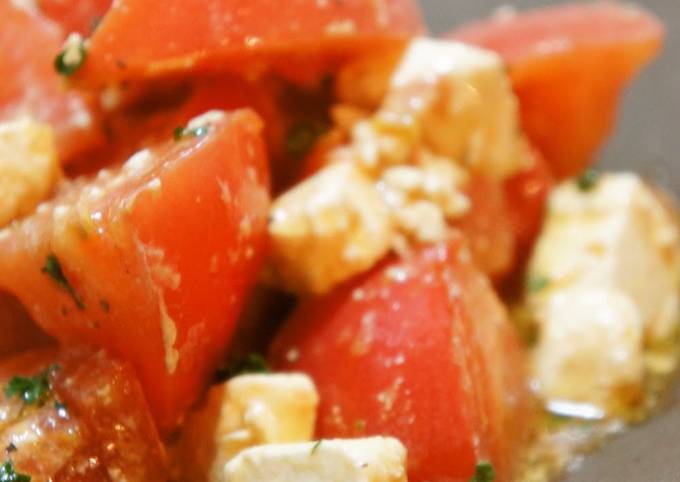 Indescribably Delicious Tomato Salad