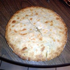 A picture of Cheeseburger Pie.
