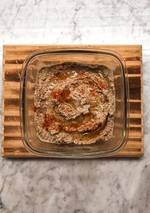 Una foto de Hummus de lentejas