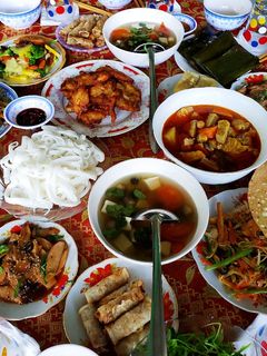Hình của món Mâm cơm chay cúng rằm tháng 10.