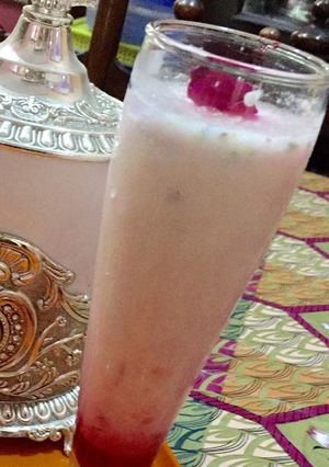A picture of Rose flavour lassi.