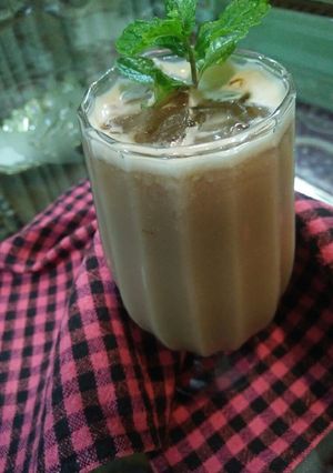 A picture of Chocolate Lassi.